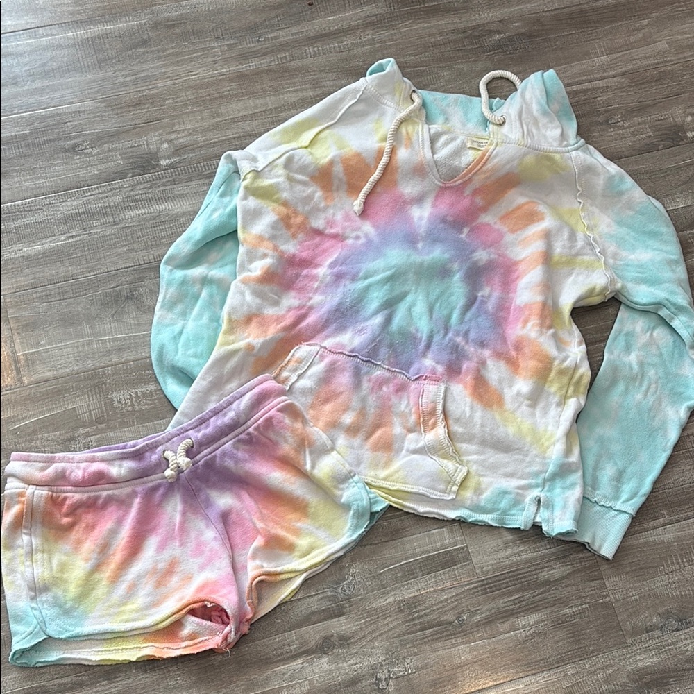 Colorful Tie-Dye Hoodie and Shorts Set